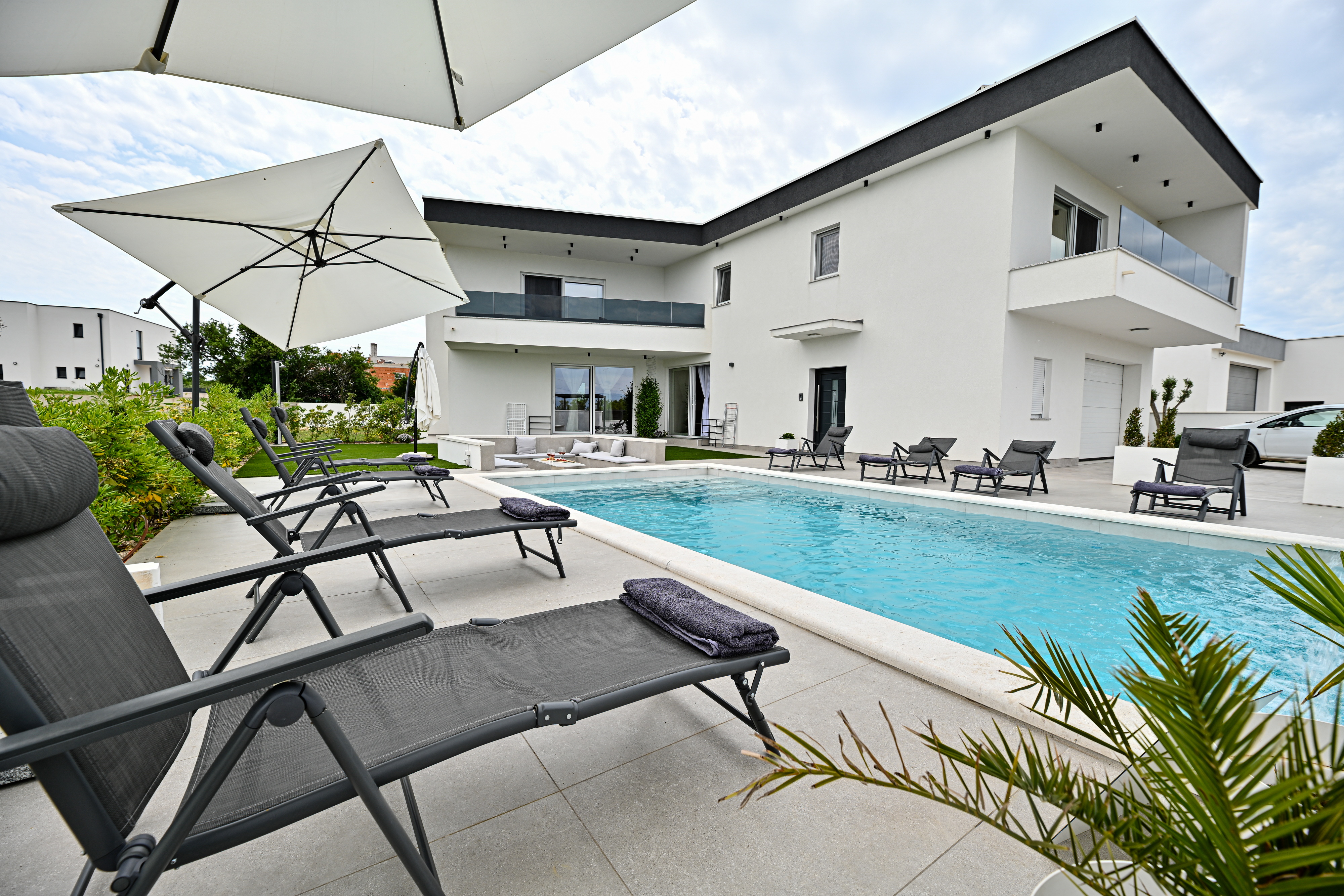 The Luxe Hideaway sun loungers